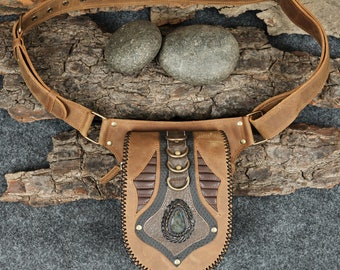 Elegant Leather Waist & hip Bag: Sophisticated Simplicity