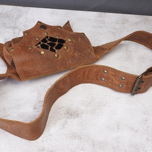Bolso de cintura de cuero hecho a mano con cinturón ajustable, paquete de fanny festival, bolso de cadera de cuero, regalo para ella imagen 4