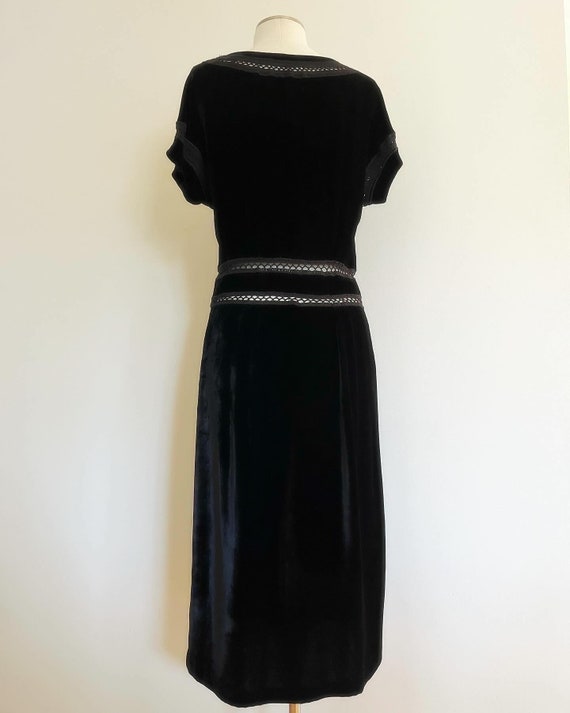 Vintage NICOLE FARHI black VELVET dress c1990 - image 5