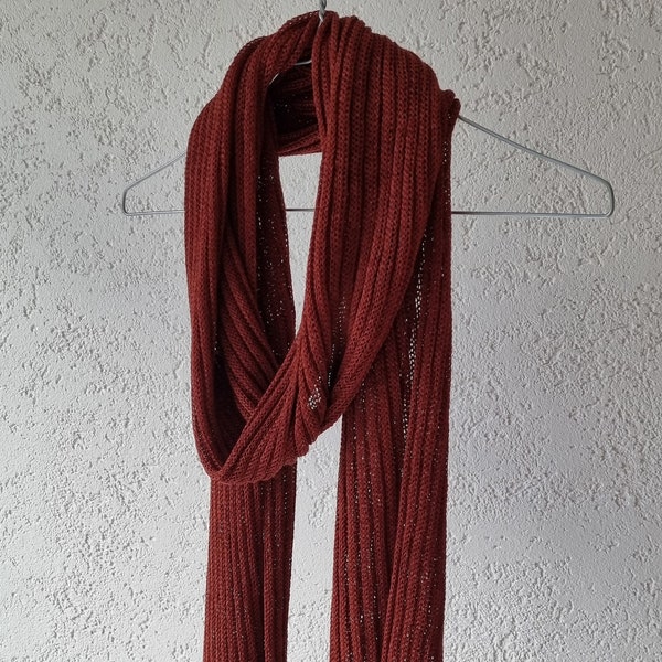 WARM SCARF, Knitted winter scarf, Ribbed knit scarf, Durable scarf in brown, Unisex winter scarf, Winter clothing