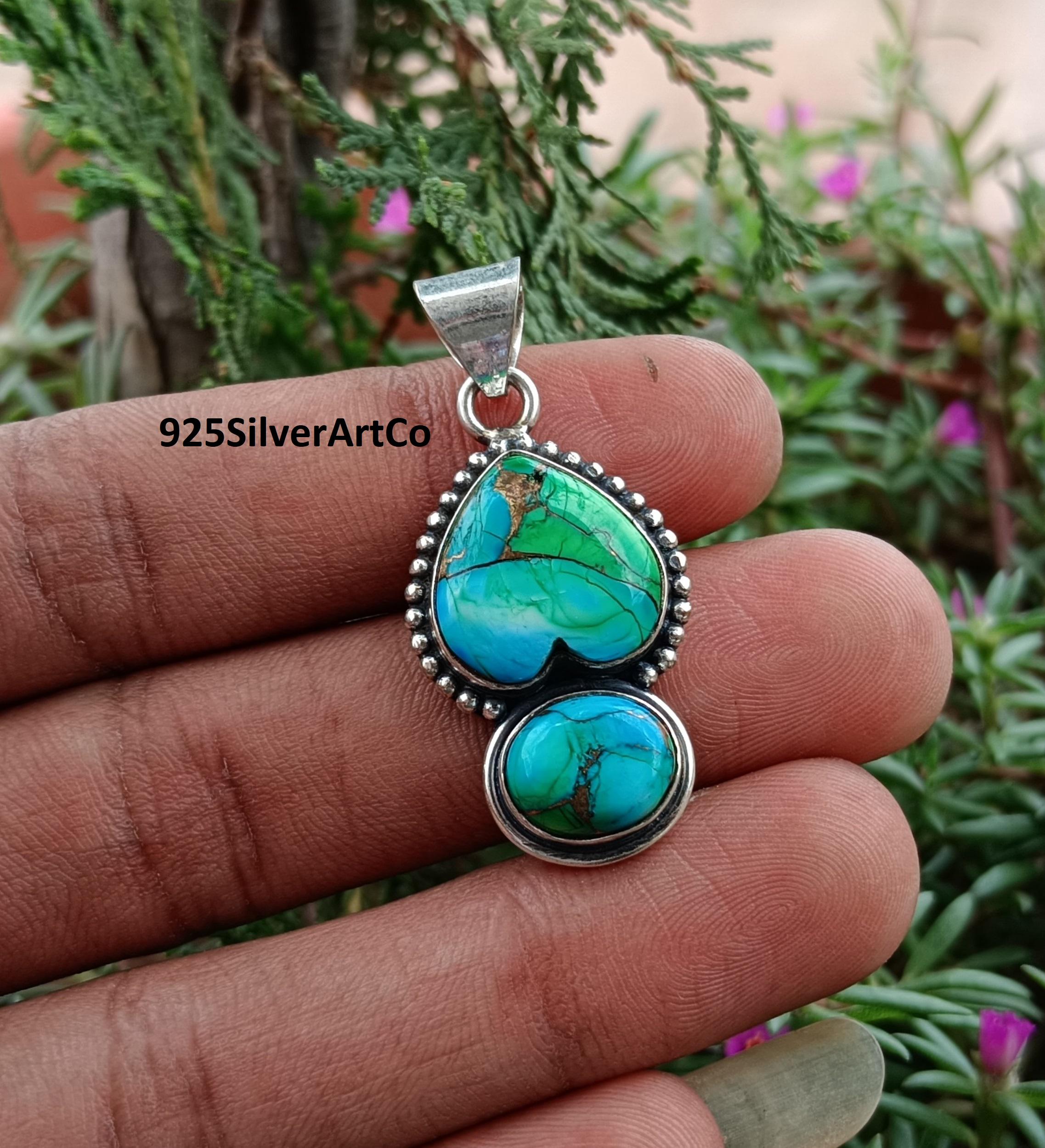 【本物】turquoise stone ネックレスチャーム　silver925 Peacock Dahlia Turquoise Gemstone : 925 Sterling Silver Handmade