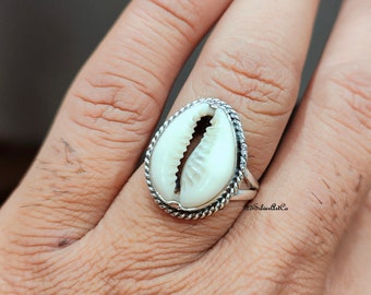 Cowrie Shell 925 Silver Ring: Handmade Boho Band Ring