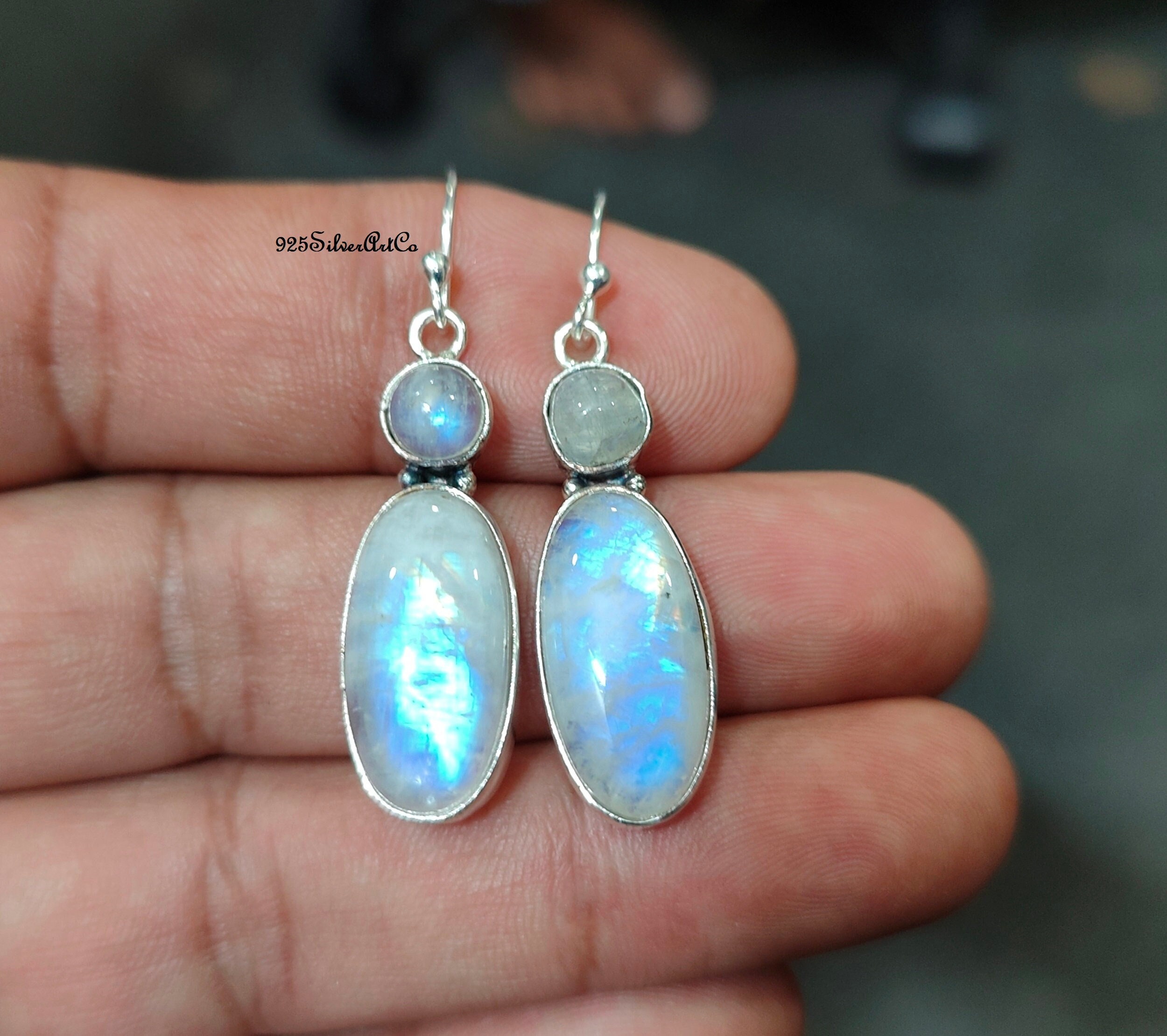 MADE BY HAND Orecchini Pendenti Sole E Luna In Argento Anticato Con Pietra Di Luna - Gioiello Boho Donna - Ipoallergenici