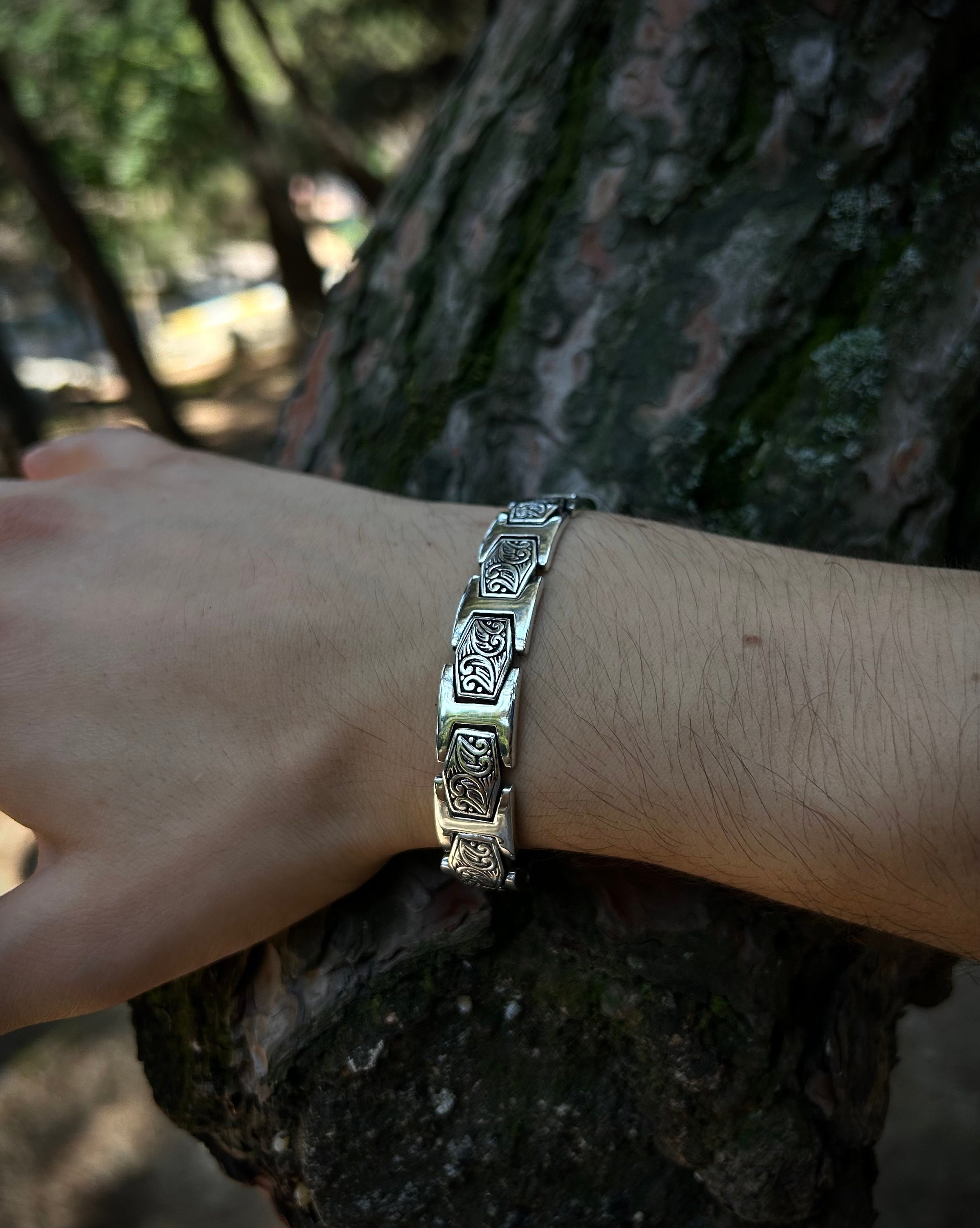 Mens Engraved Plate 925K Sterling Silver Chain Bracelet: Old Mens Engraved Plate 925K Sterling Silver Chain Bracelet: Old