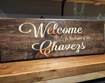 Letrero de bienvenida con apellido personalizado