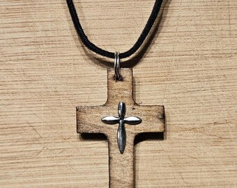 Collar de cruz con dije de cruz