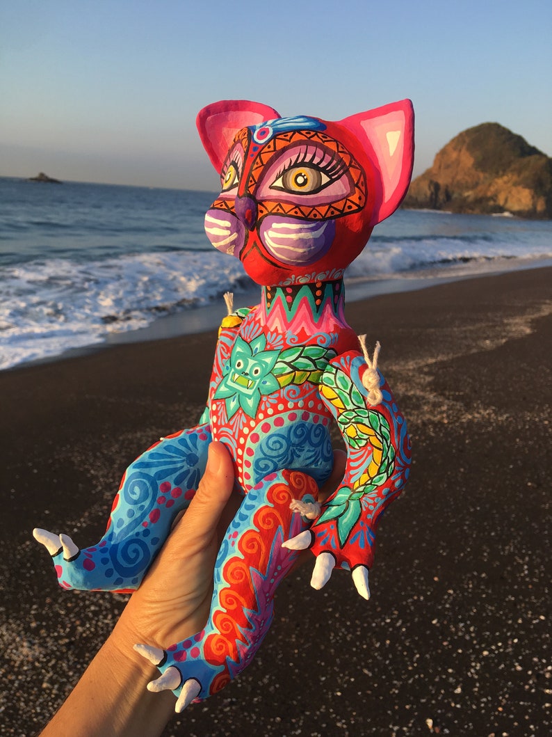 Alebrije Paper Mache Cat Mexican Alebrije Doll Mexican Home Etsy