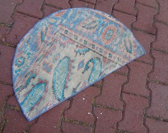 2.4x1.6Ft Vintage Half Circle Vintage Rug, Rustic Rug Mat, Half Round Carpet For Stairways, Entry Mat, Semi Moon Entry Rug, Outdoor Mat K1
