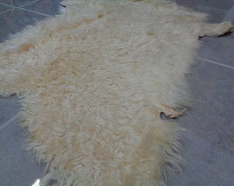 Goatskin Rug, Organic Angora Pelt, Cat Mat, Fluffy Rug, Silky Touch Hide, Bench Cover, Neutral Animal Rug 3 x 2. 5 Tanned Soft Throw, ZURTA