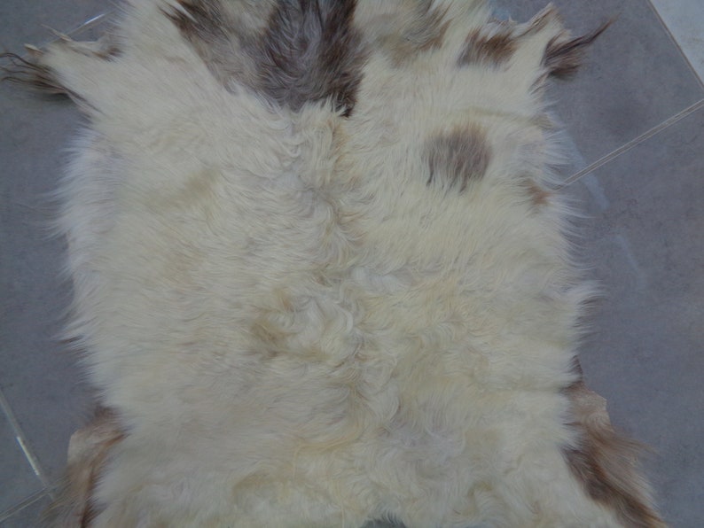 Cream Goatskin Rug, Animal Skin Rug, Skin Rug for Upholstery, Long Hair