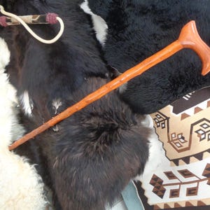 Artisan Carved Wooden Walking Stick, Applewood Cane – A Classic Gift of Grace & Resilience, Perfect Mother’s Day Surprise BA6