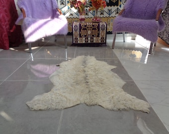 Cream Goatskin Rug, Organic Angora Hide, Soft Bed For Cats, Silky Touch Pelt, Cozy Accent Chair, Animal Skin Rug 3.6 x2.9 Cute Goat Fur V682