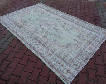 5. 6 x 8.9  Pastel Green Vintage Turkish Rug, Hand Knotted Neutral Carpet, Boho Large Area Rug, Rustic Laundry Rug, Wool Apartment Decor e40