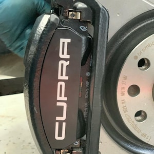 2 &quot;CUPRA&quot; remklauwstickers