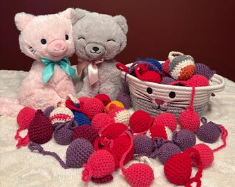 Catnip Crochet balls by Wildsidecraftshop