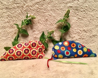 Catnip Mice Toys by WildsideCraftShop (Various patterns)