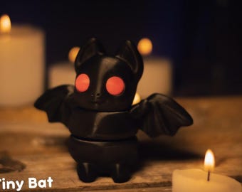 Flexi Bat Keychain – 3D Printed Articulated Bat Toy – Cute Fidget Gift – Flexible Bat Keyring – Halloween Accessory – Spooky Gift