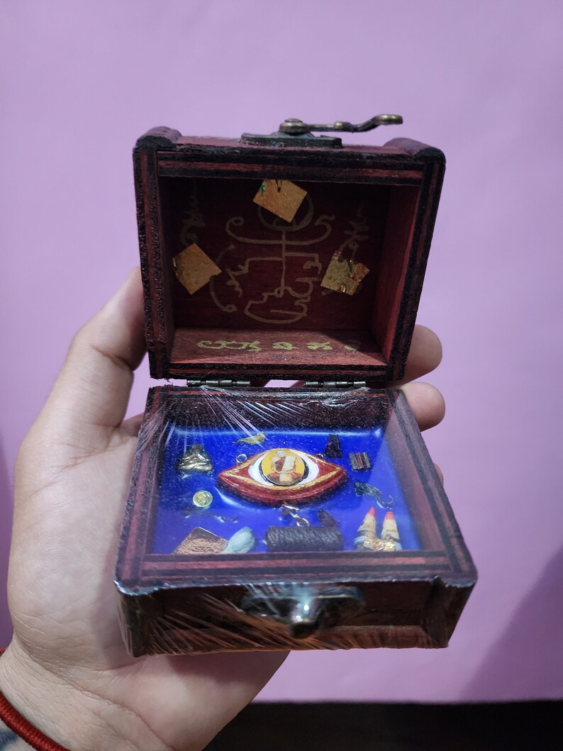 LP Kloy Windfall Takrut Golden Lucky Wax image 1