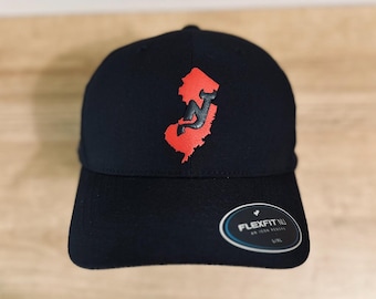 Gorra Flexfit de los NJ Devils State: gorra de hockey de los New Jersey Devils de primera calidad con parche de cuero sintético.