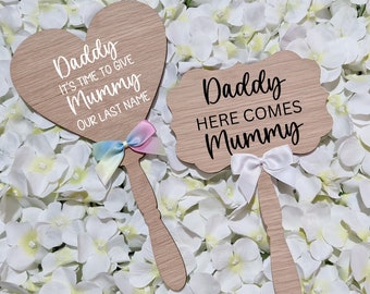 Personalised Wedding Sign,Paddle,Daddy here comes mummy,Here comes the bride,flower girl wand,wedding photo prop,bridesmaid,pageboy,