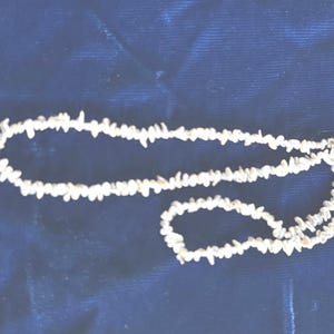 Pearl Necklace: tiny pearls