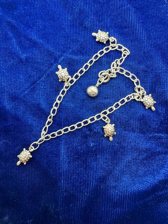 Charm Bracelet with Turtles - image 1