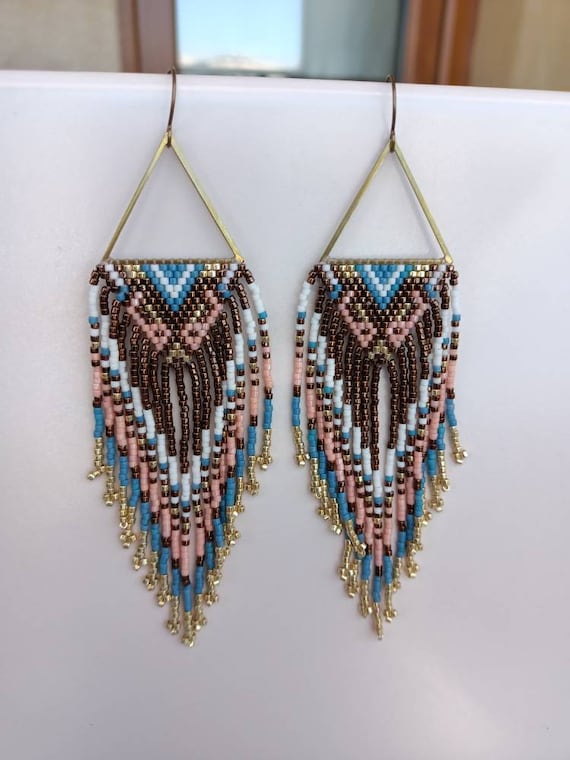 How to Make Seed Bead Fringe with Chani - SPARKLY BELLY