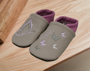 Poupées en cuir bio avec noms pour bébés et enfants (chaussures d'éveil écologiques en cuir patscherl) papillon cadeau naissance baptême fille garçon