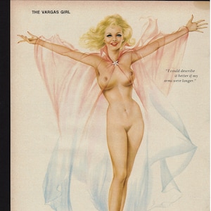 Vargas Playboy Aug 1976 Wunderschöne blonde streckte Ihre Arme 20x30