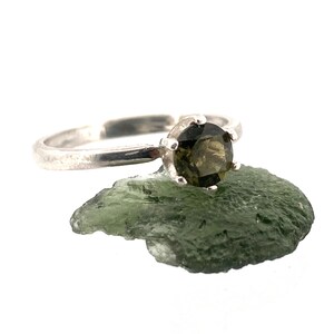 Moldavite Gemstone Ring: Sterling Silver Meteorite Jewelry, Czech Republic