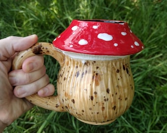 Caneca de cogumelo, caneca de cerâmica artesanal *várias opções de cores*