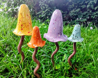 Tinkle Chime Mushroom Garden Stakes