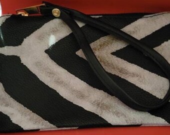 Trendy black and white Cosmetic bag 0023