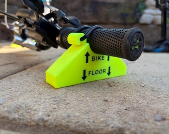 Bicycle Maintenance handlebar stand to protect brake and gear levers