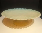 Yalos Casa Murano beautiful light yellow milky opalescent glass pedestal style cake stand