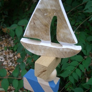 Glückswächter - Stele aus Holz - maritim