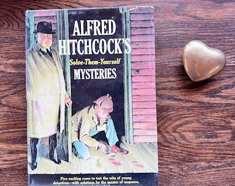 Alfred Hitchcock’s Solve-Them-Yourself Mysteries (Random House, 1963) Vintage hardcover book with dust jacket