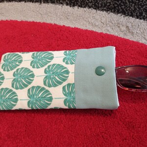 Etui à lunettes ou Pochette Range lunettes de vue ou lunettes de soleil souple molletonné Anti Rayure idéal pour Fête ou Idée cadeau de Noël image 6