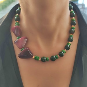 Agate & Mother of Pearl Beaded Necklace: Chunky Acrylic Gemstone Choker