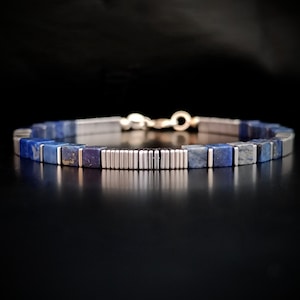 Zilveren kralenarmband voor heren met lapis lazuli en hematiet, natuursteen met spiraaleffect, origineel en gepersonaliseerd cadeau