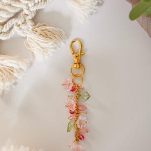 Cherry Blossom Charm Beaded Keychain, Sakura Flower Handmade Beaded Accessory, Short Beaded Keychain For Bags