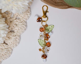 Cottagecore Beaded Keychain For Bags Or Phones, Mushroom Charm, Cute Beaded Keychain, Handmade Beaded Accessory, Short Beaded Keychain