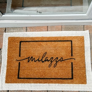 Last Name Doormat, Personalized Welcome Doormat, Custom Doormat, Front Door Decor, Housewarming Gift, Wedding Gift, Closing Gift