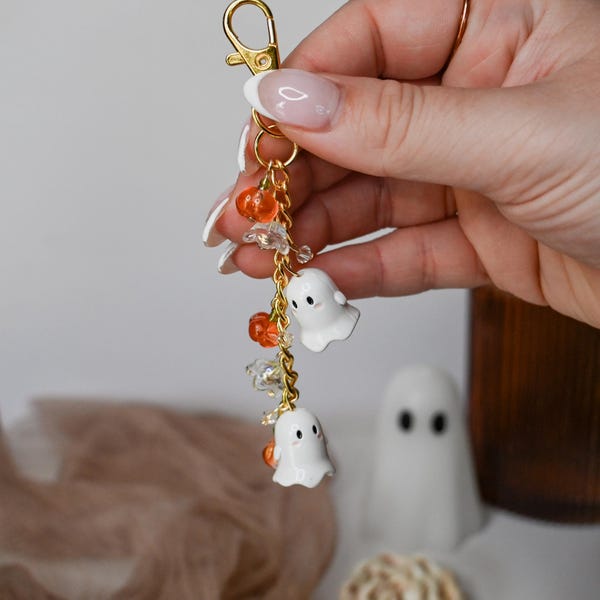 Ghost Beaded Charm Keychain For Bags Or Phones, Aesthetic Beaded Keychains, Handmade Beaded Accessory, Short Beaded Keychain