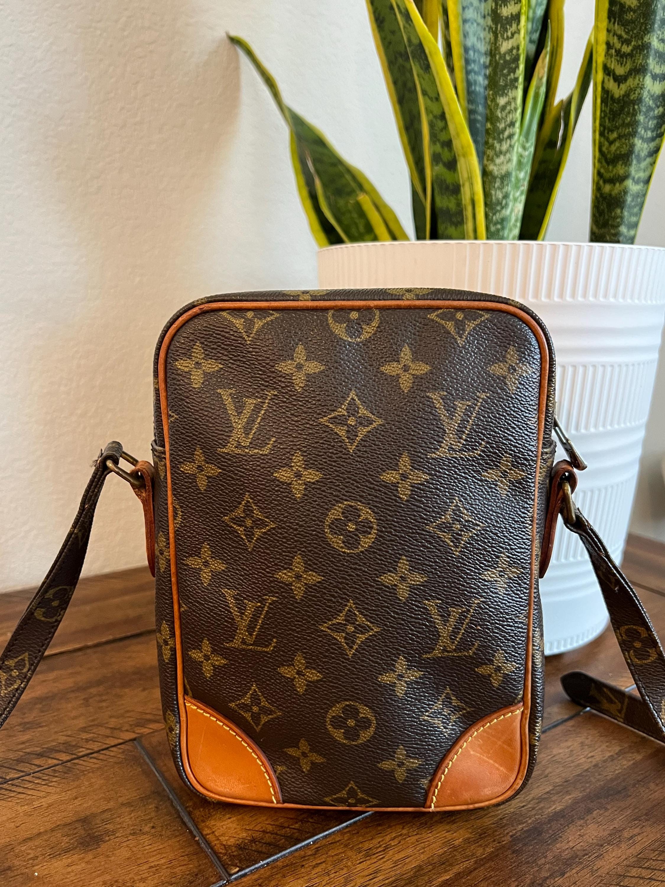 Vintage LOUIS VUITTON Amazon Monogram Crossbody Shoulder Bag Made