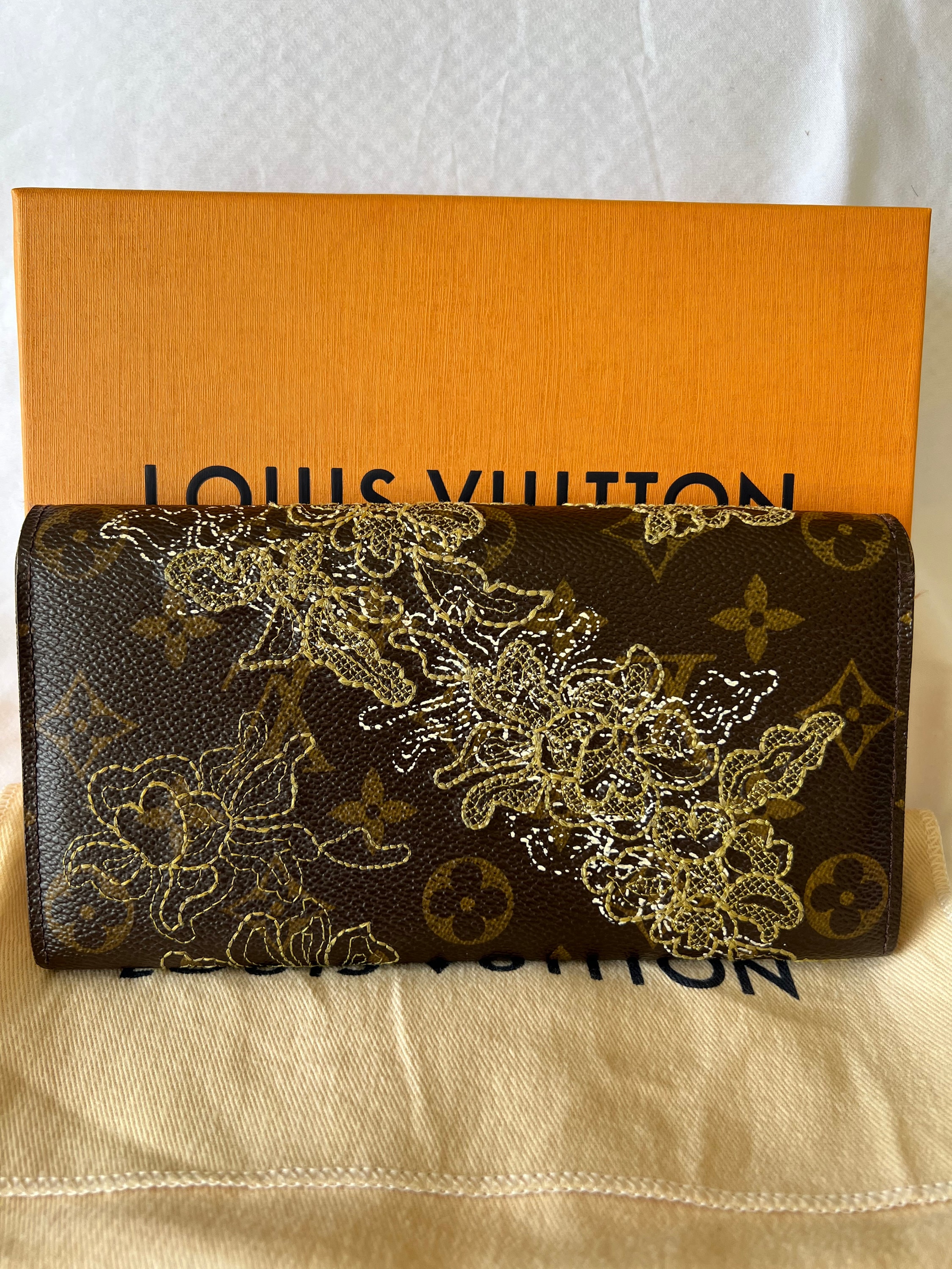 Louis Vuitton, Accessories, Authentic Louis Vuitton Limited Edition Monogram  Dentelle Sarah Wallet