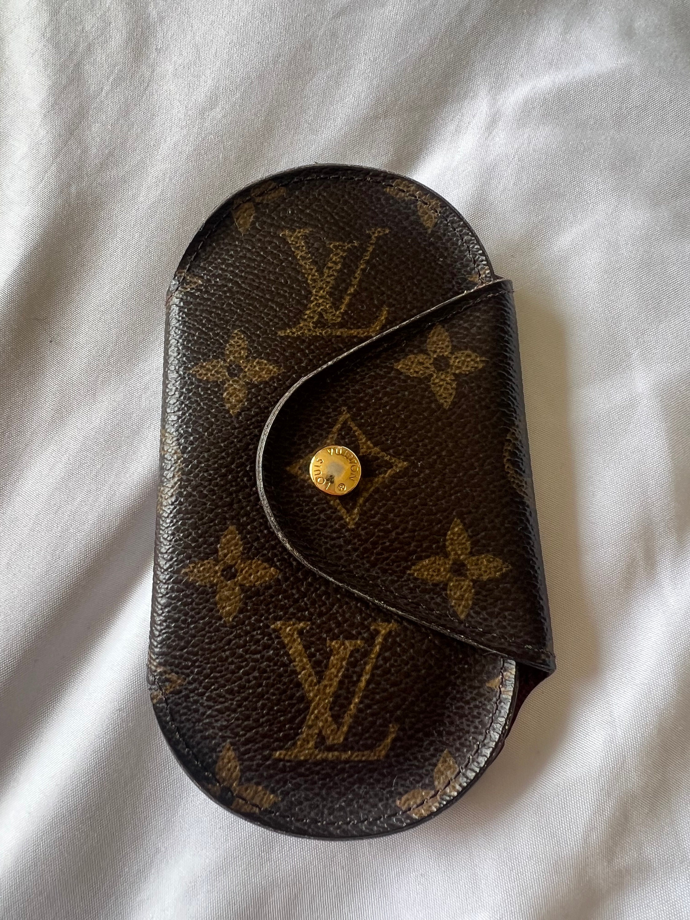 Louis Vuitton Coffee Cup Monogram Key Holder Bag Charm