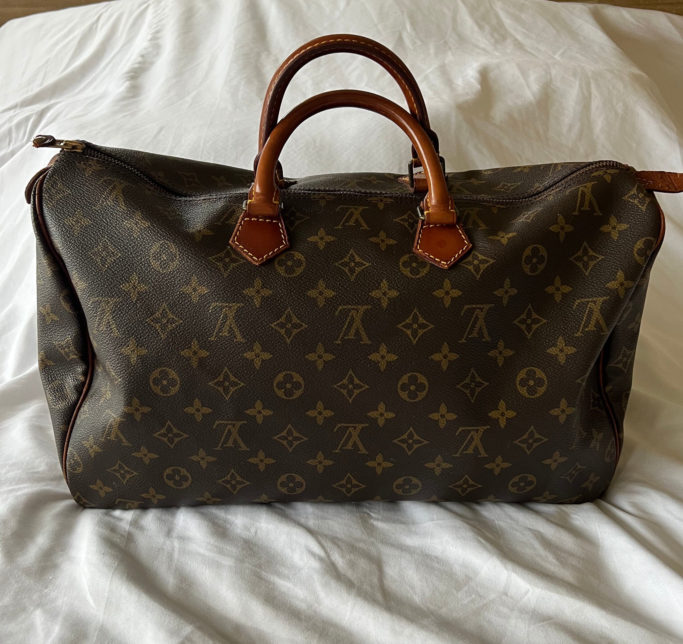 My new vintage baby - Speedy 40 : r/Louisvuitton