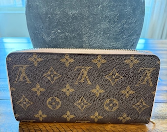 Vintage Louis Vuitton Trousse 28 Monogram Eclair Zipper - Etsy