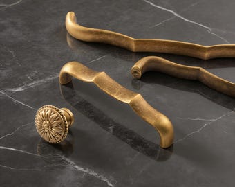 Puxadores de gaveta curvos em latão maciço, puxadores de armário em latão antigo, ferragens minimalistas vintage para cozinha e cômoda.